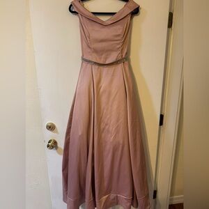 Elegant Pink champagne Off-Shoulder Prom Dress
